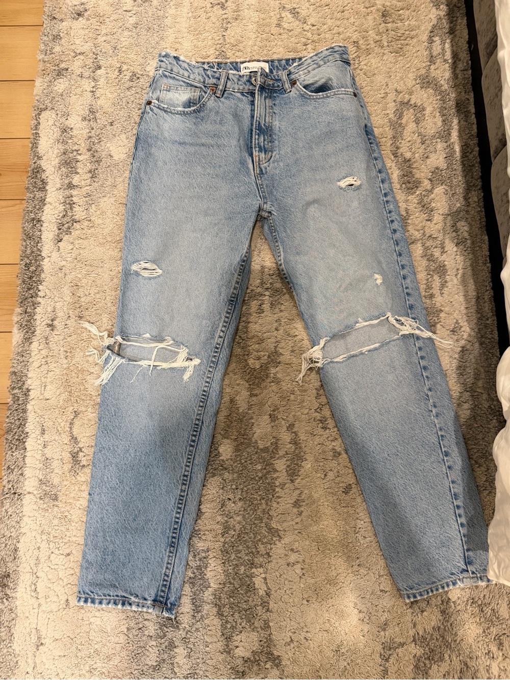 Zara Light Blue Relaxed Distressed Jeans